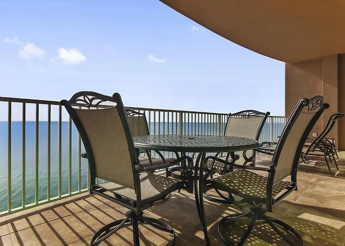 Phoenix Unit 1702 Holiday home Gulf Shores