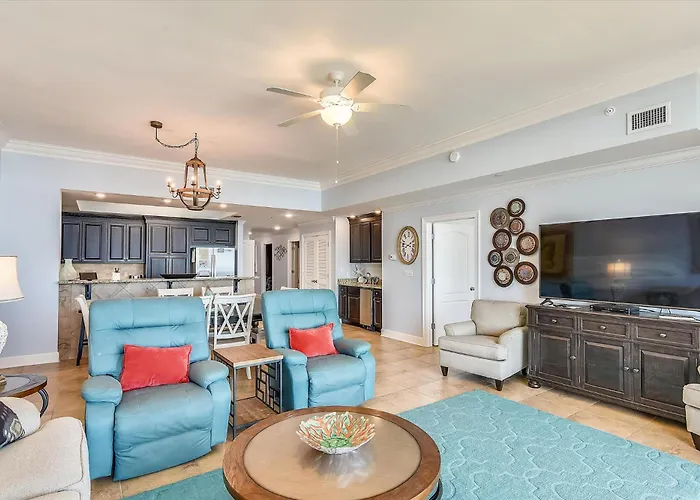 Phoenix Unit 1702 Holiday home *