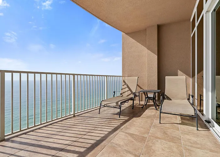 Phoenix Unit 1702 Holiday home *