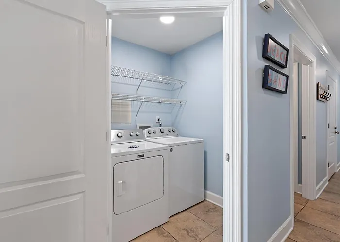 Phoenix Unit 1702 * Gulf Shores