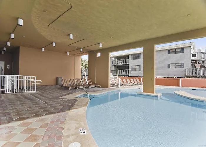 Holiday home Phoenix Unit 1702 *