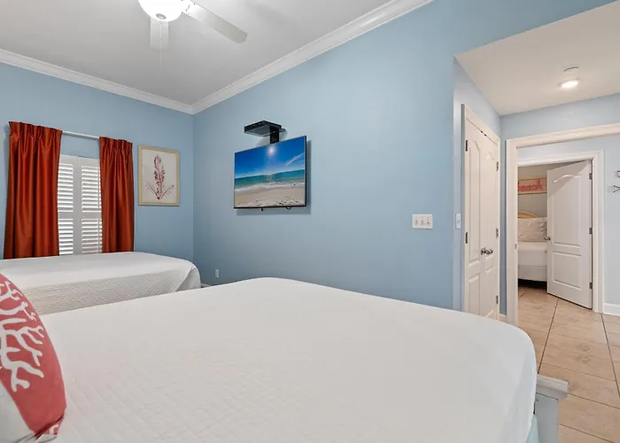 Phoenix Unit 1702 Holiday home *