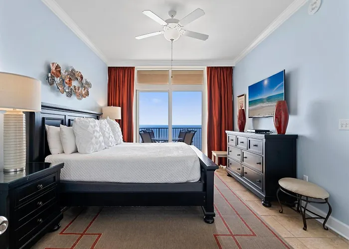 Holiday home Phoenix Unit 1702 *